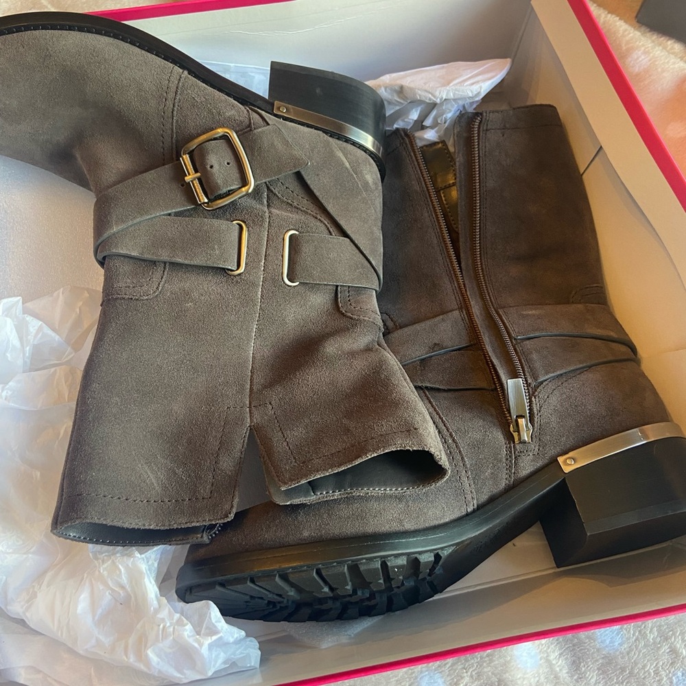 BRAND NEW Vince Camuto leather boot wethima style